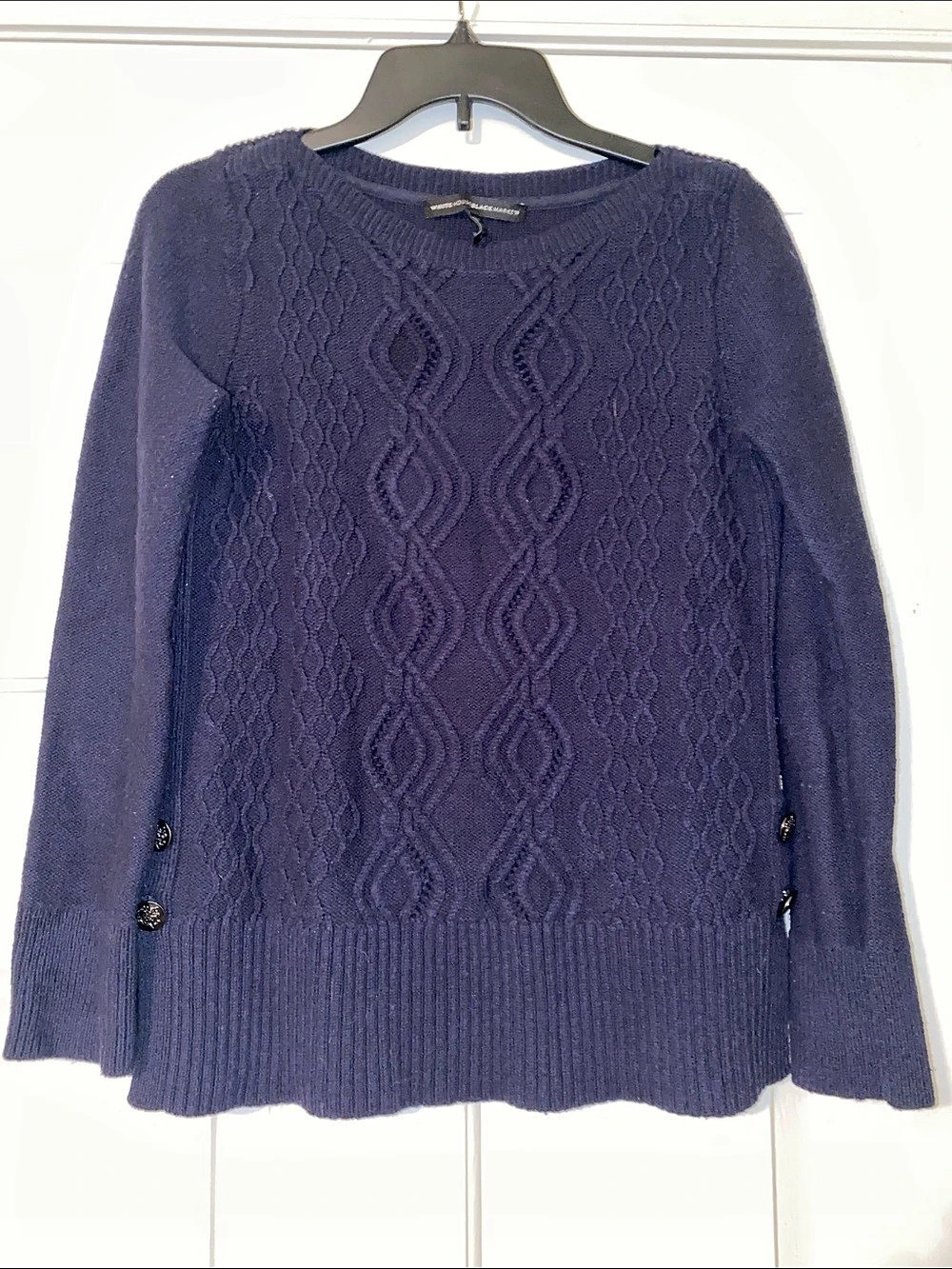 White House Black Market Cable Knit Side-Slit Sweater in Black Size XS